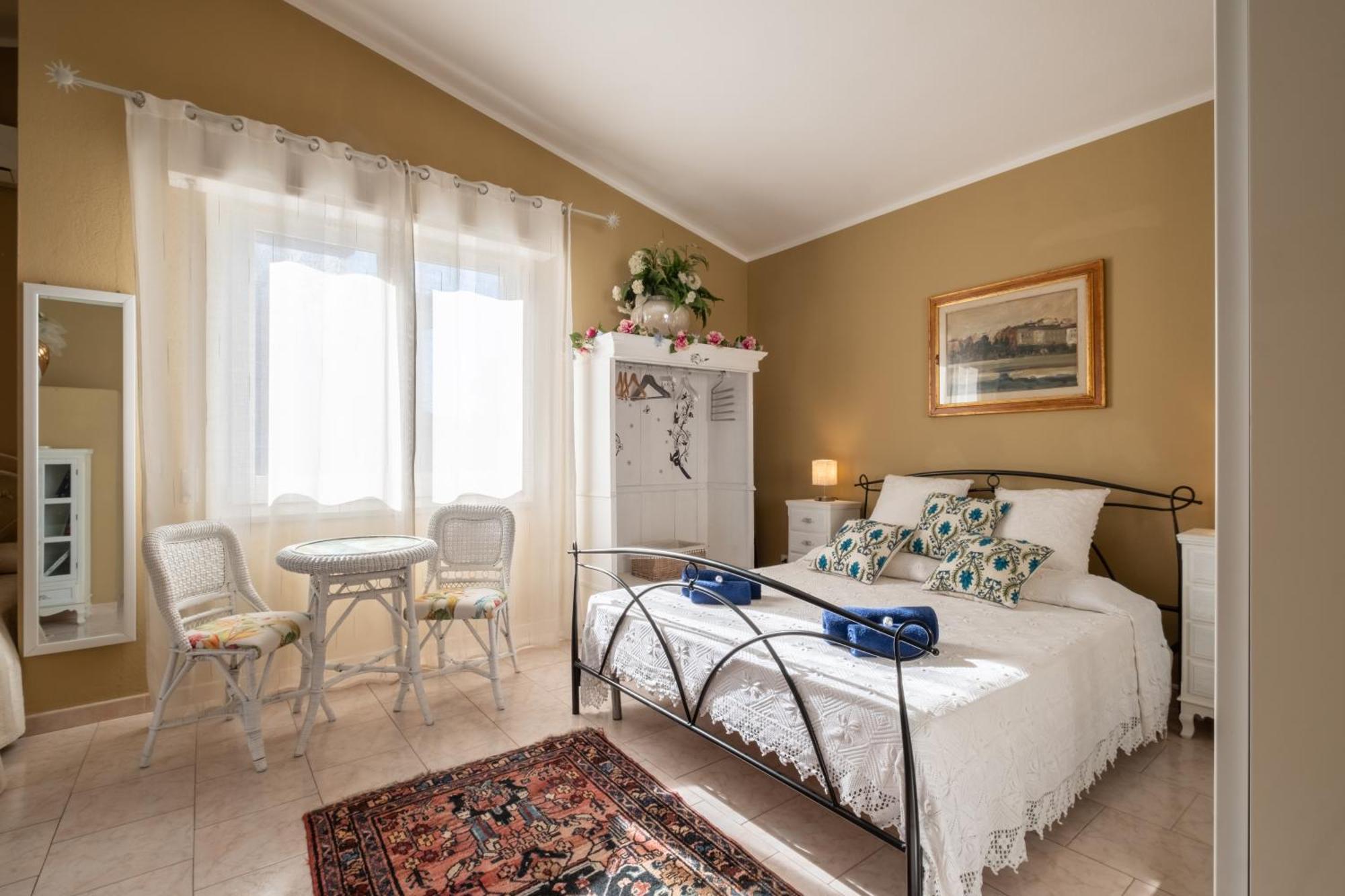 Elegante Villa Lu' Centro Citta A 10 Minuti Dal Mare Cagliari Extérieur photo